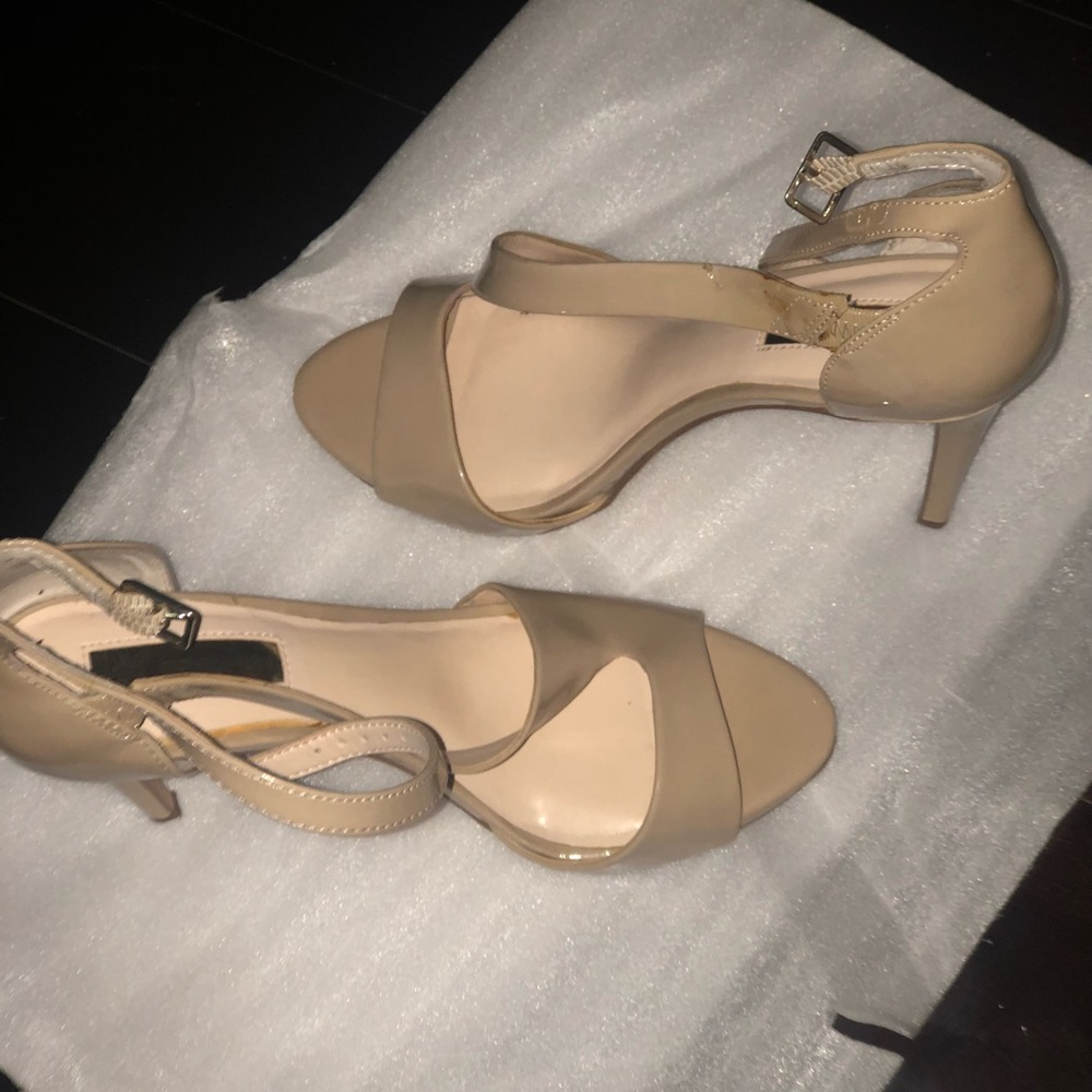 Heels INC international concepts